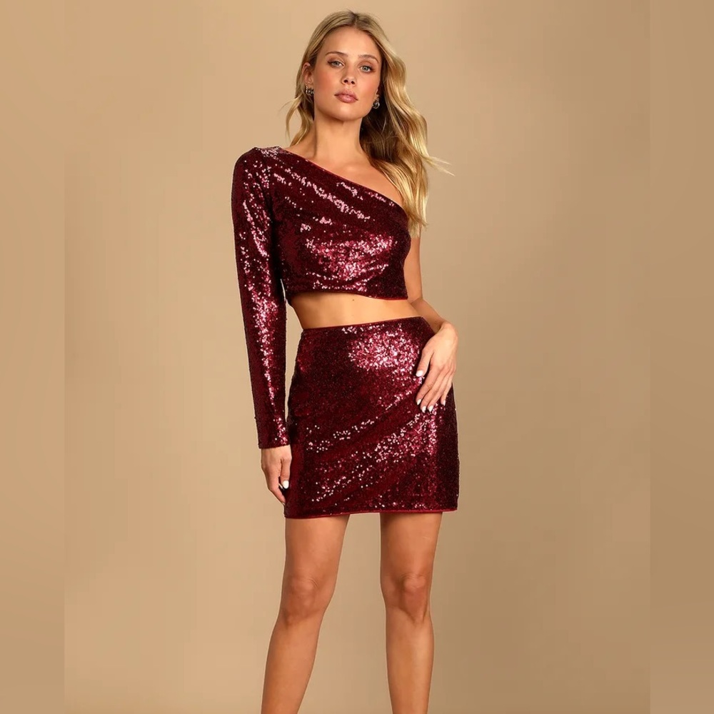 Lulu’s Sequin One-Shoulder Two-Piece Mini Dress NWT